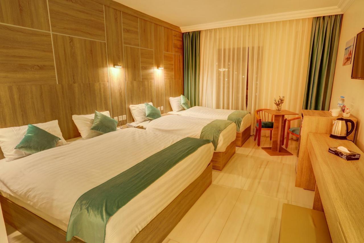 Turquoise Hotel Aqaba Exterior photo